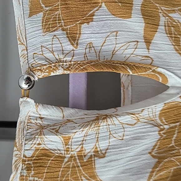 Nwt Papermoon blouse - Picture 5 of 5